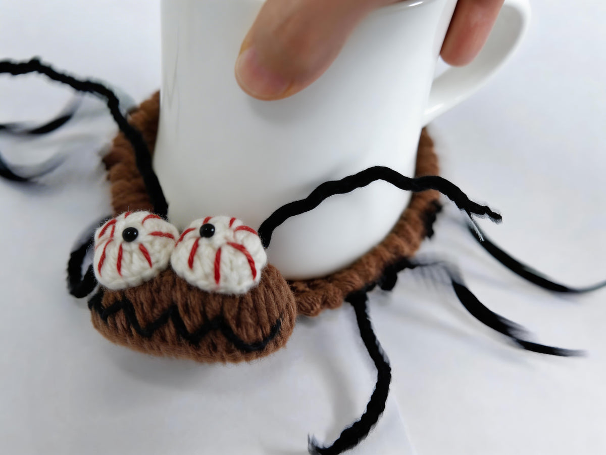 Pop-Up Cockroach Coaster Crochet Pattern
