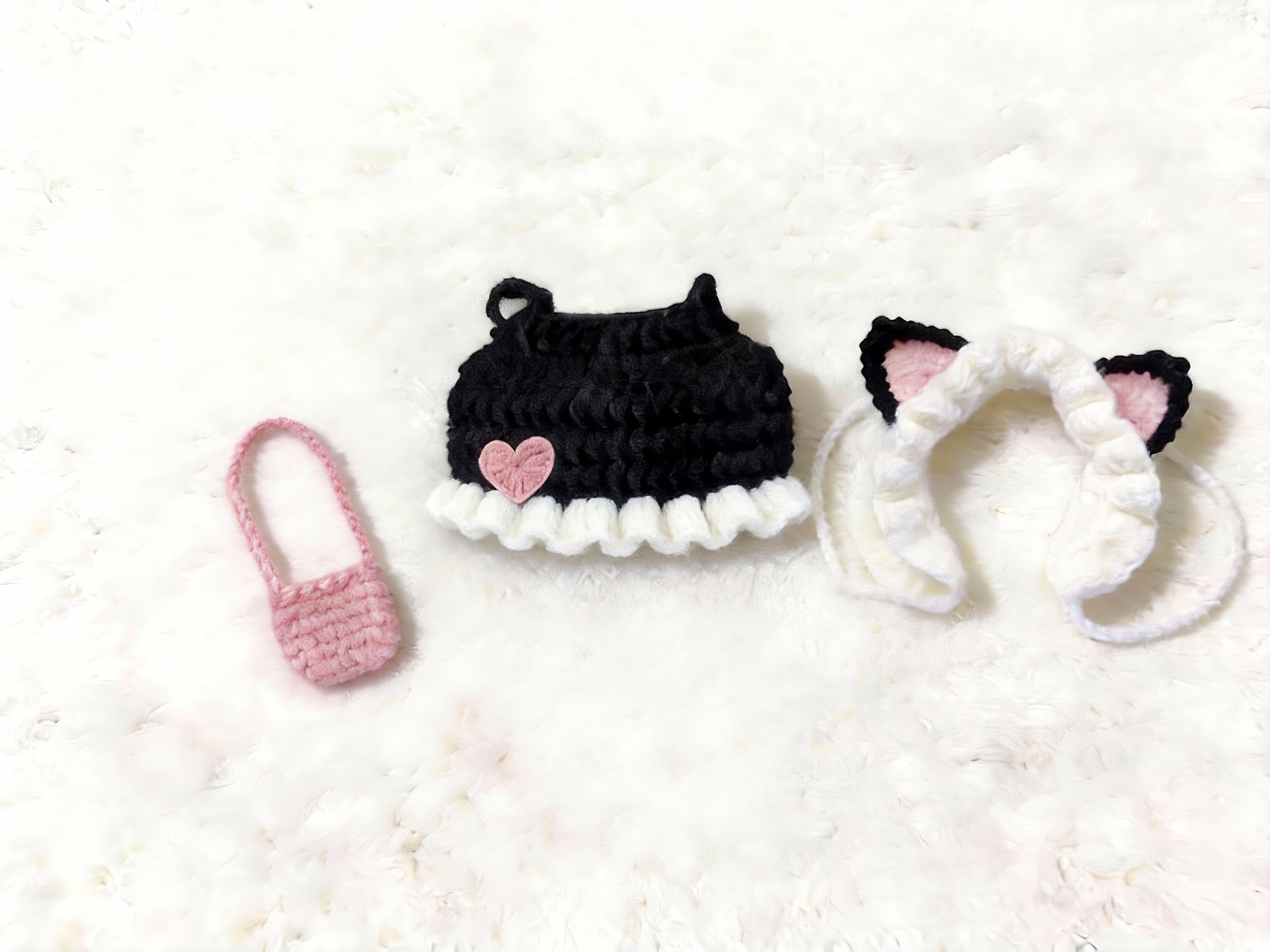 Labubu Black and Pink Kitty Outfit Crochet Pattern – Dress, Headband, Bag