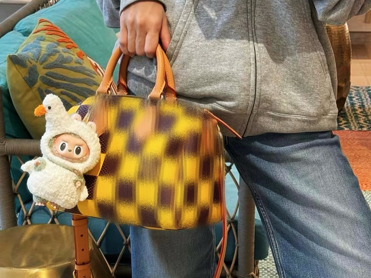 Labubu Goose Outfit Crochet Pattern –  Doll Costume with Hood, Wings & Body