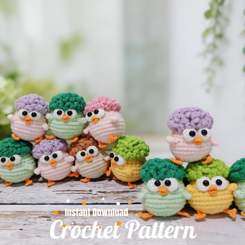 Little Chick Charm Crochet Pattern – Amigurumi Keychain PDF
