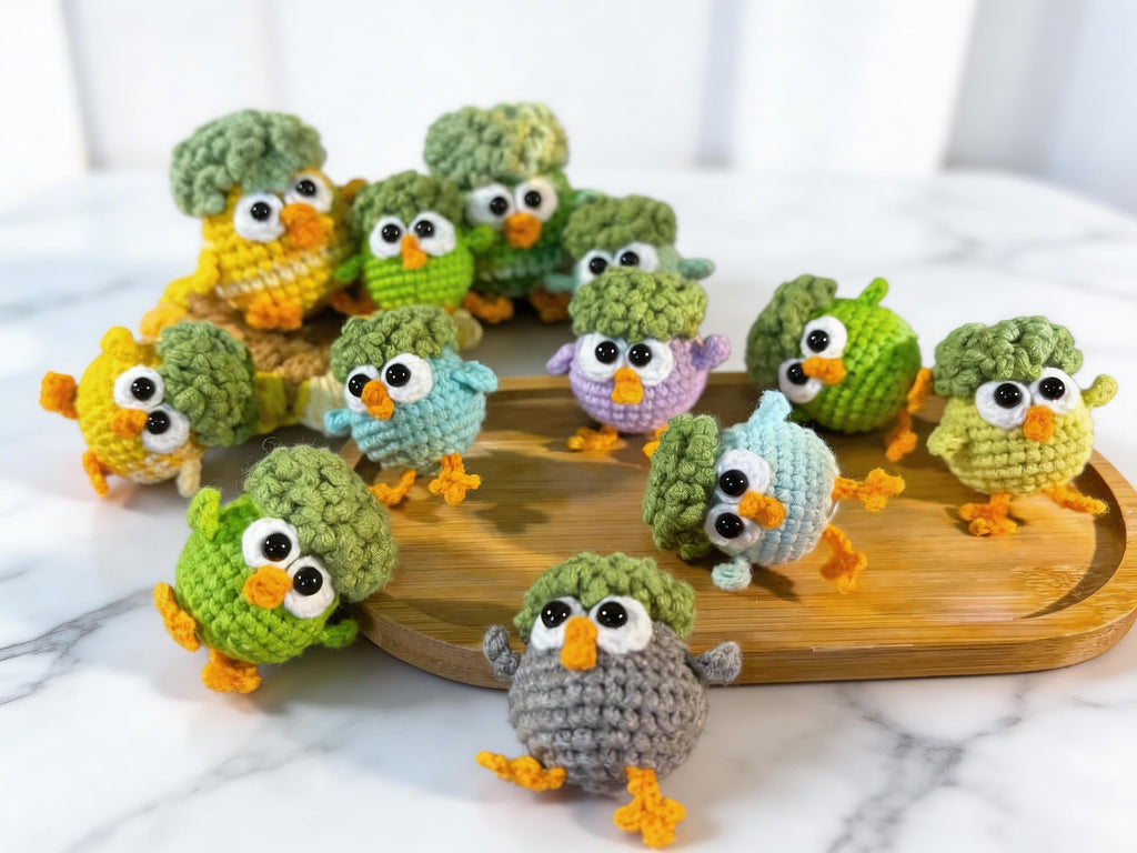 Little Chick Charm Crochet Pattern