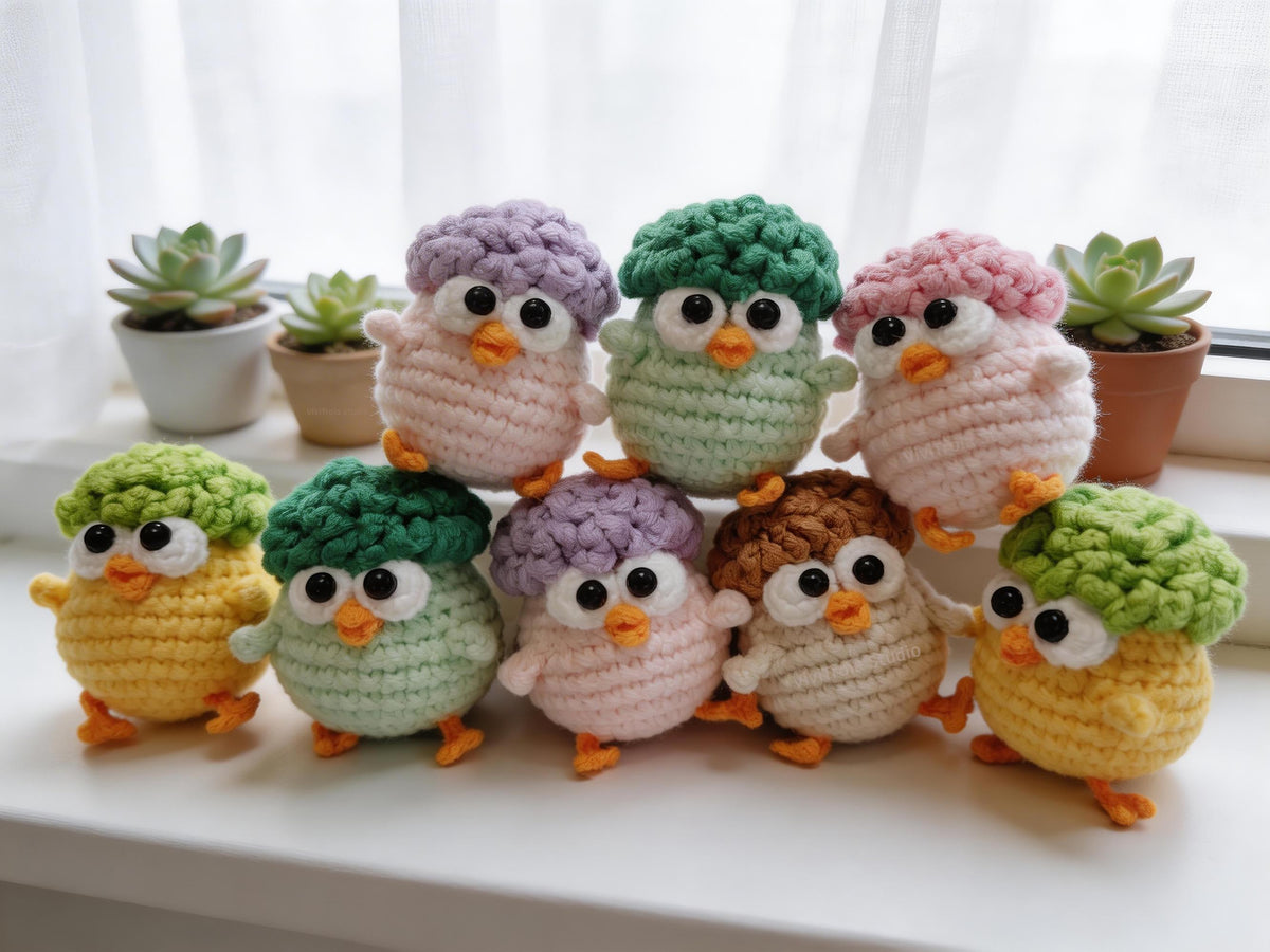 Little Chick Charm Crochet Pattern
